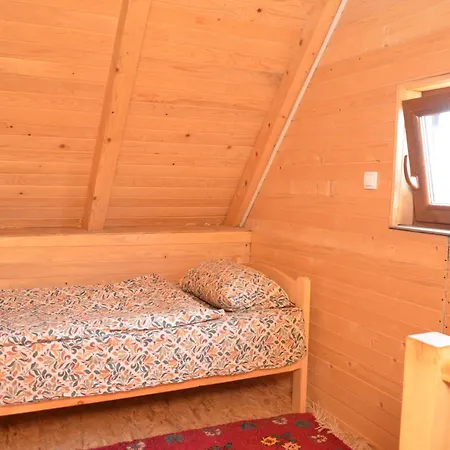 Kamp Gradac - Domrke *